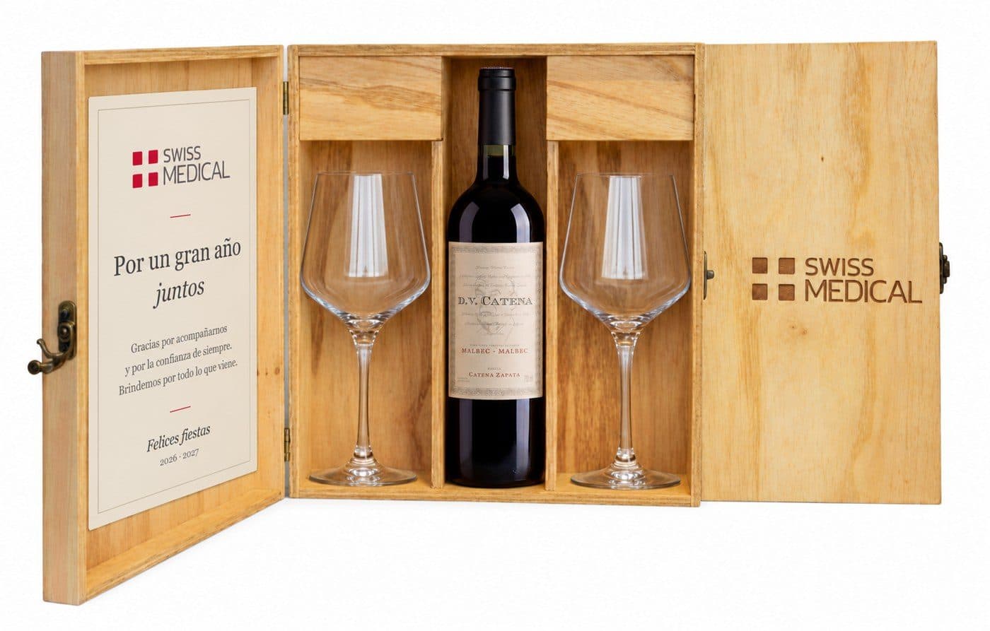 Kit de vino para dos con 2 copas grabadas en estuche de madera — caja corporativa personalizada para Swiss Medical Seguros